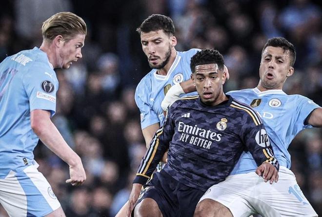 在英超密集 在英超密集